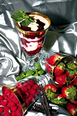Berry Kissel with Vanilla Cream